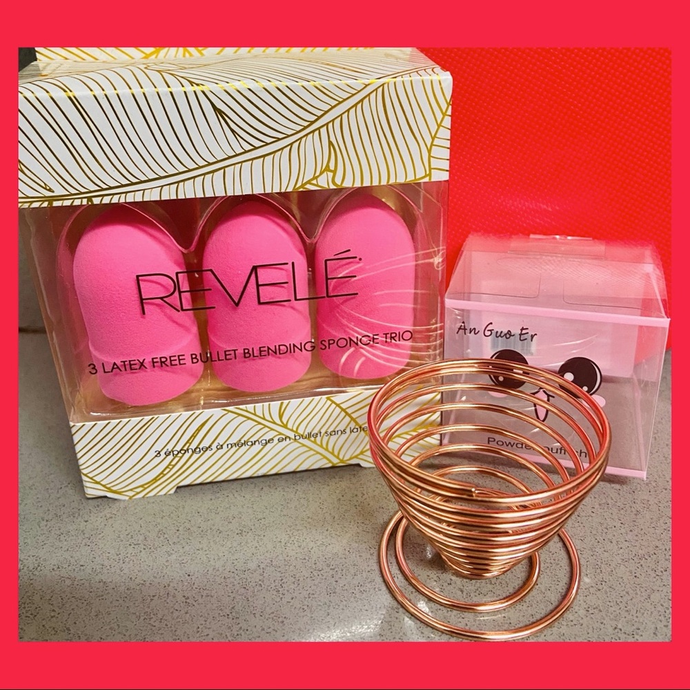 LATEX FREE BULLET BLENDING SPONGE TRIO AND ROSE GOLD STAND BUNDLE